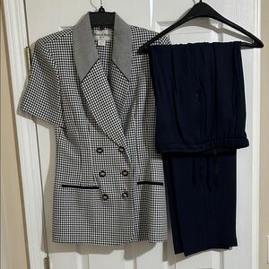 Donna Ricco Black and White Houndstooth Blazer